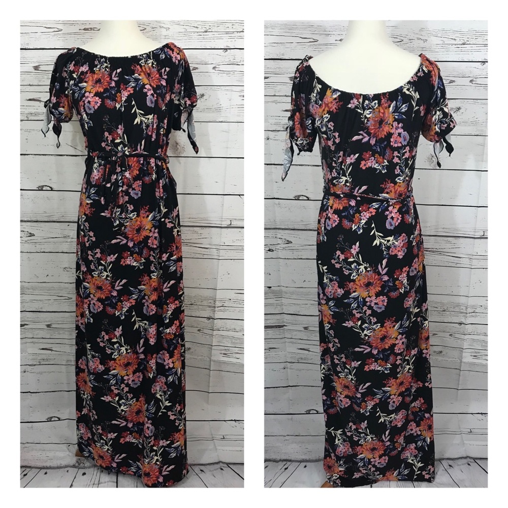 Off The Shoulder Floral Maxi Dress